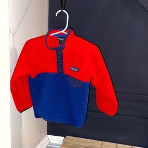 Patagonia Synchilla 1/4 snap 2T like new!